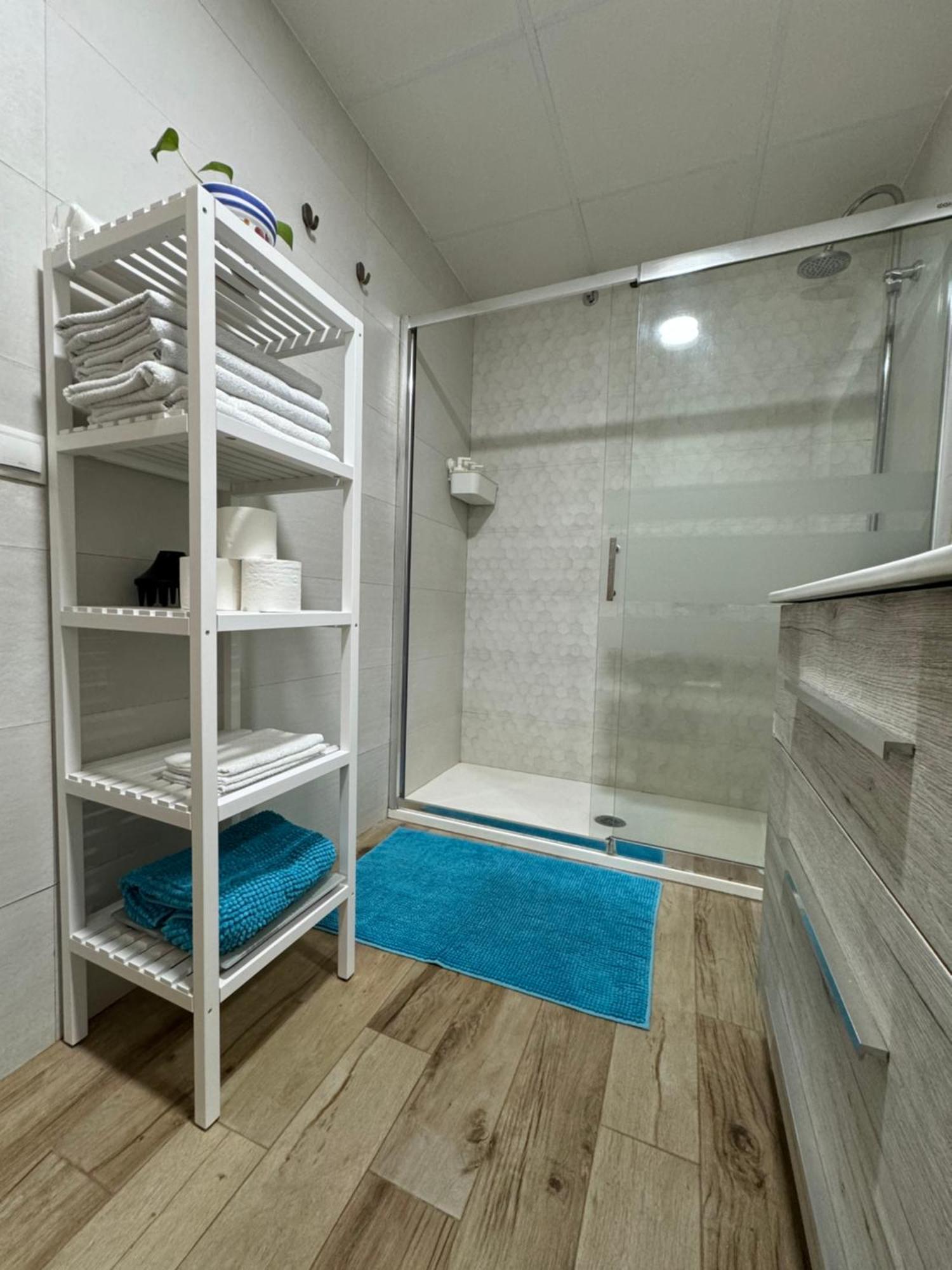 Alex Bed & Breakfast - Your Home Away Including Breakfast - In A Real Home Fuengirola Exterior photo